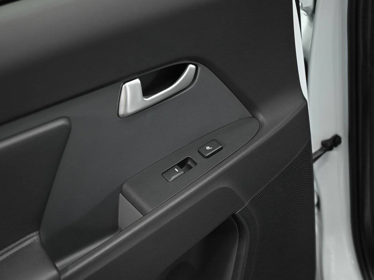 Купить Kia Sportage с пробегом. Фото: #12