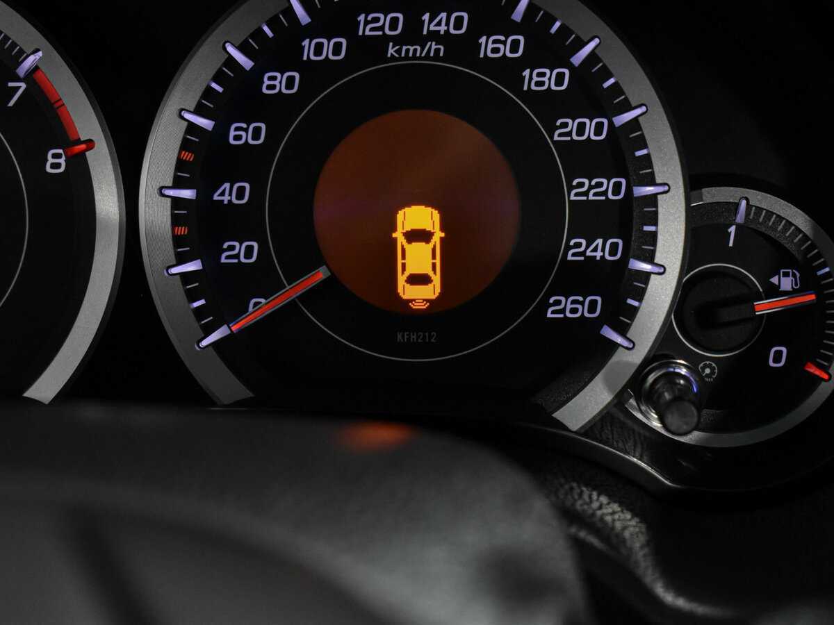 Купить Honda Accord с пробегом. Фото: #21