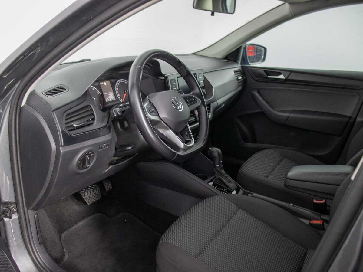 Купить Volkswagen Polo с пробегом. Фото: #9