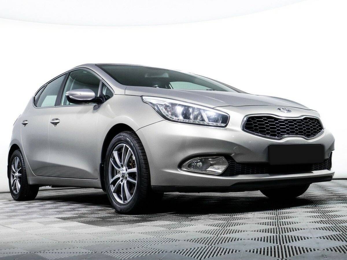 Купить Kia Ceed с пробегом. Фото: #11