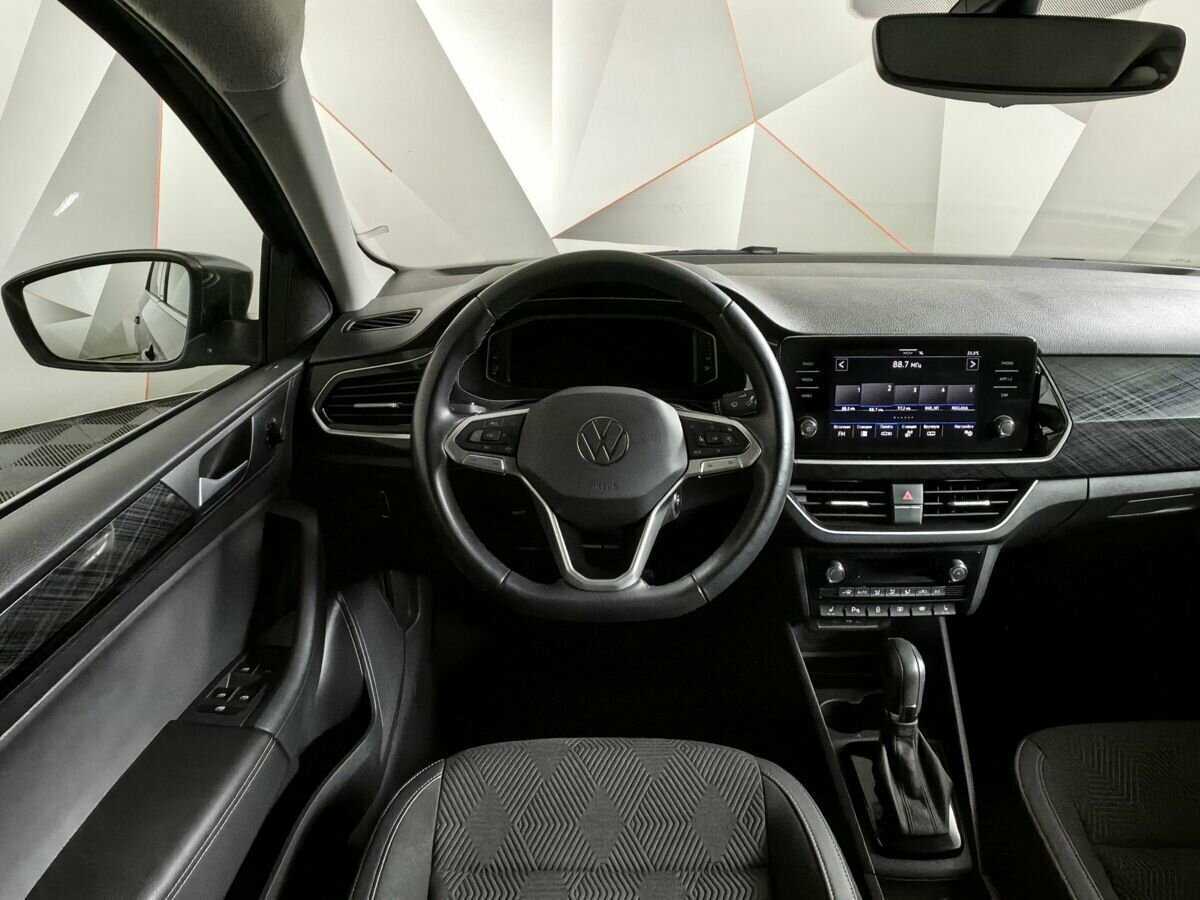 Купить Volkswagen Polo с пробегом. Фото: #14