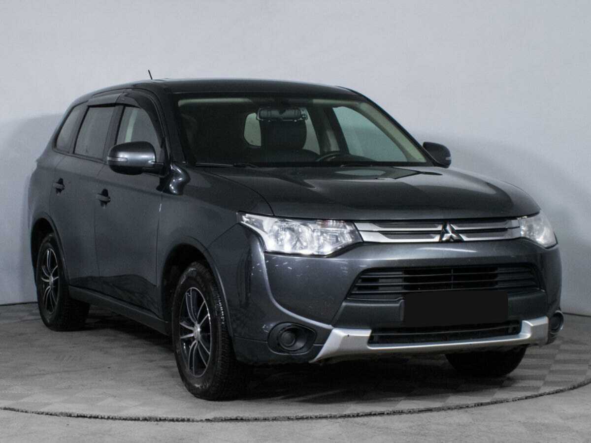 Купить Mitsubishi Outlander с пробегом. Фото: #2