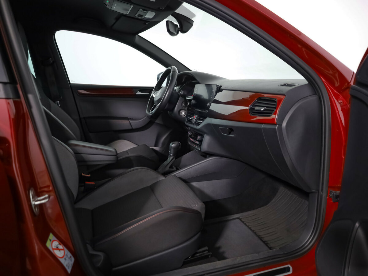 Купить Volkswagen Polo с пробегом. Фото: #19