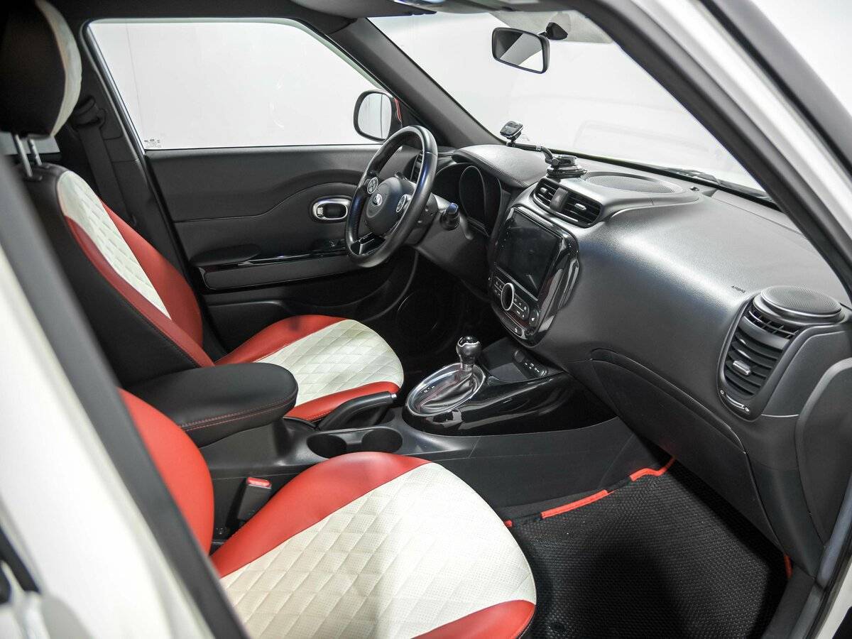 Купить Kia Soul с пробегом. Фото: #16