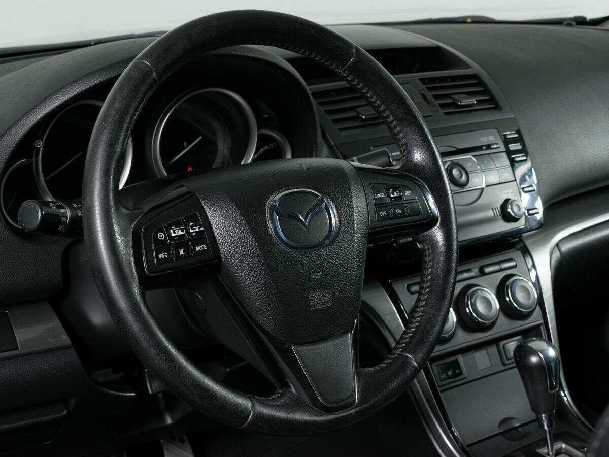 Купить Mazda 6 с пробегом. Фото: #10