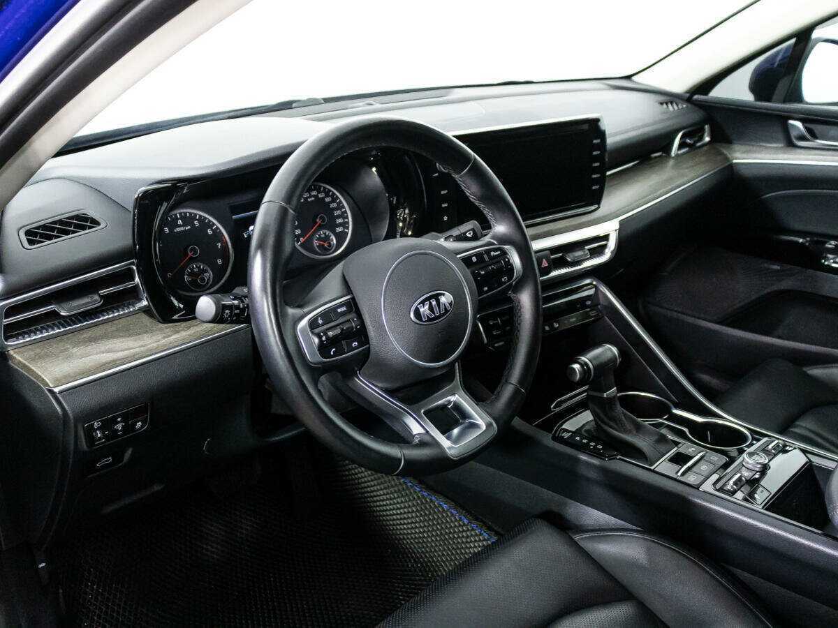 Купить Kia K5 с пробегом. Фото: #10