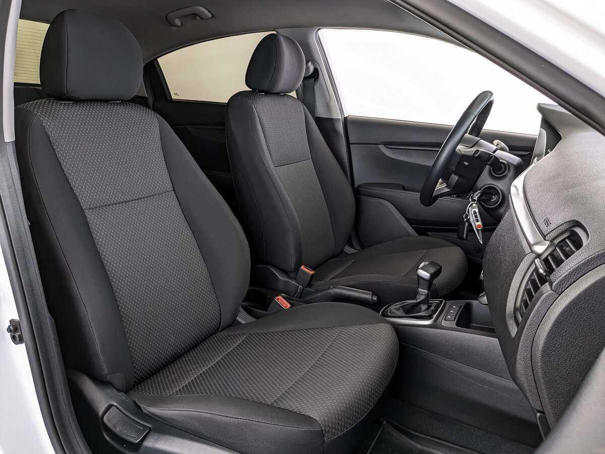 Купить Kia Rio с пробегом. Фото: #23