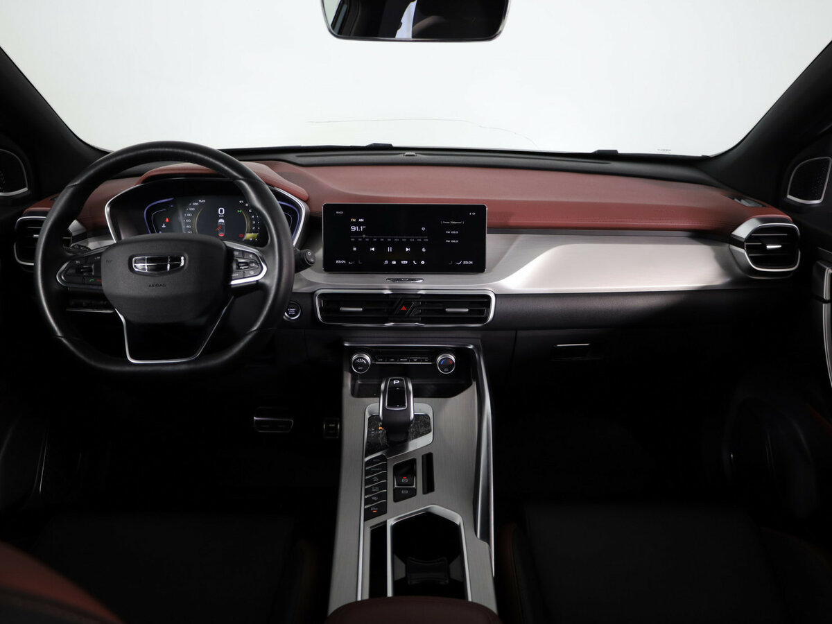 Купить Geely Coolray с пробегом. Фото: #8