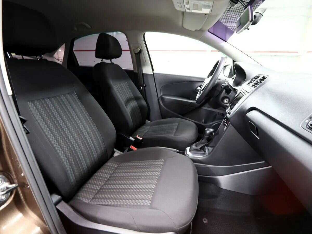 Купить Volkswagen Polo с пробегом. Фото: #5