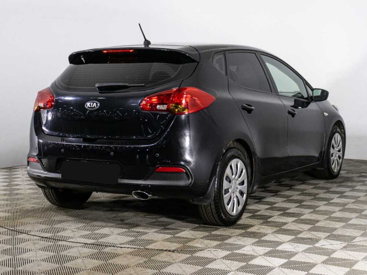 Купить Kia Ceed с пробегом. Фото: #4