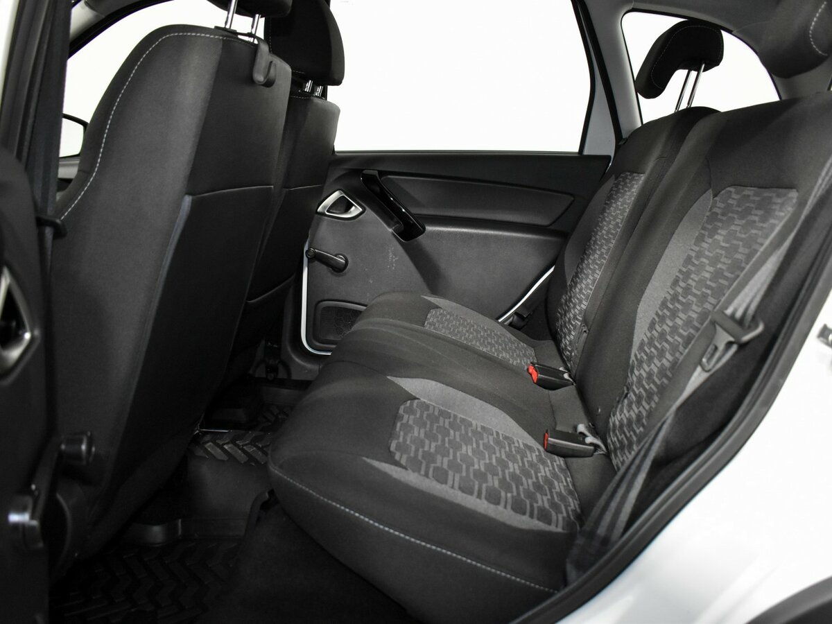 Купить Lada (ВАЗ) Granta с пробегом. Фото: #10