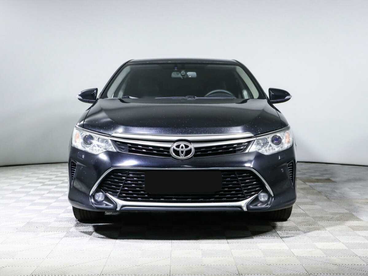 Купить Toyota Camry с пробегом. Фото: #1