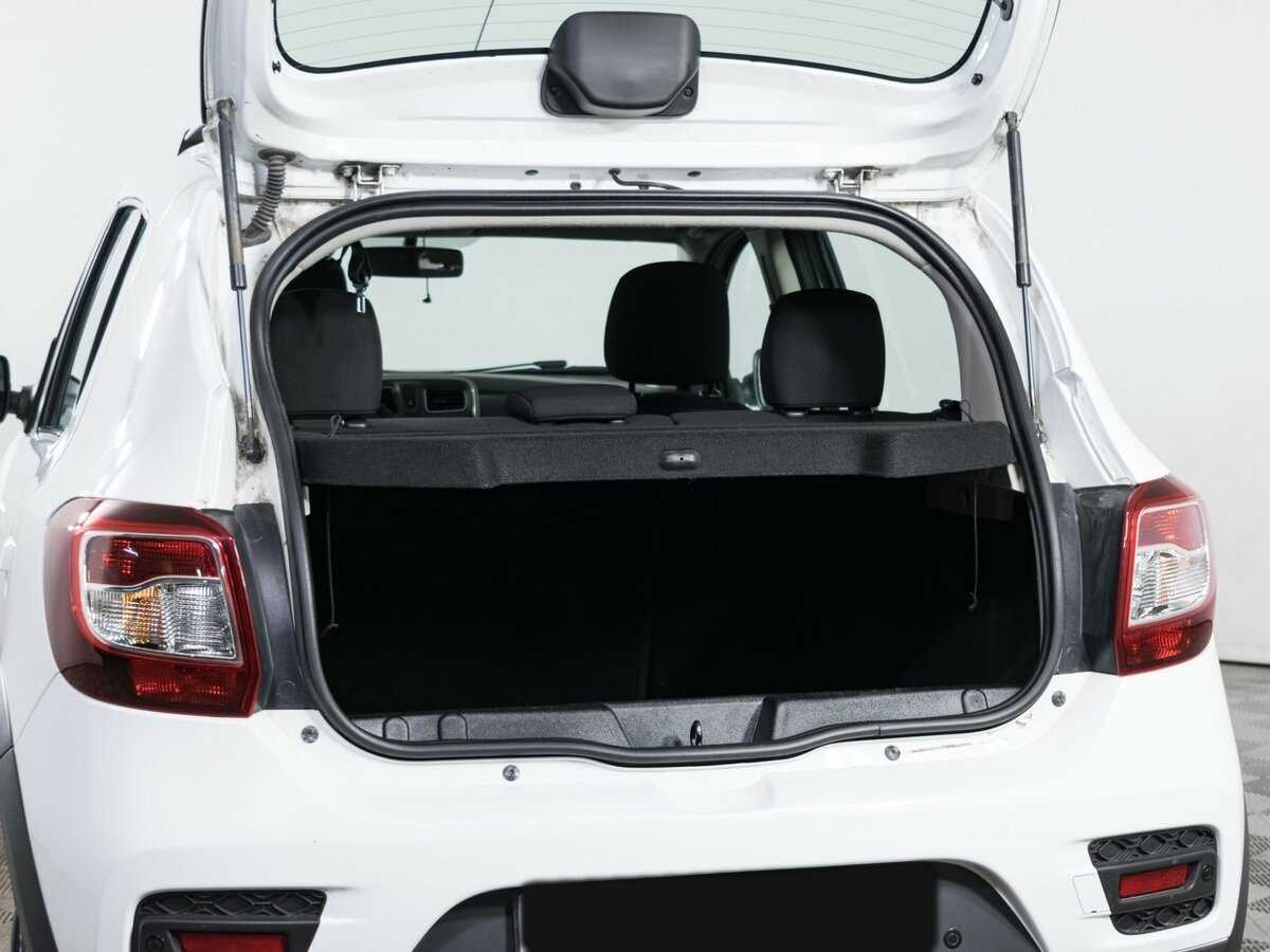 Купить Renault Sandero с пробегом. Фото: #7