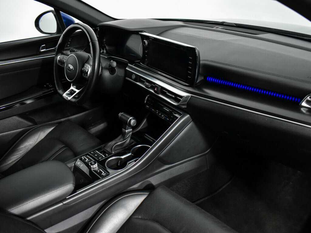 Купить Kia K5 с пробегом. Фото: #11