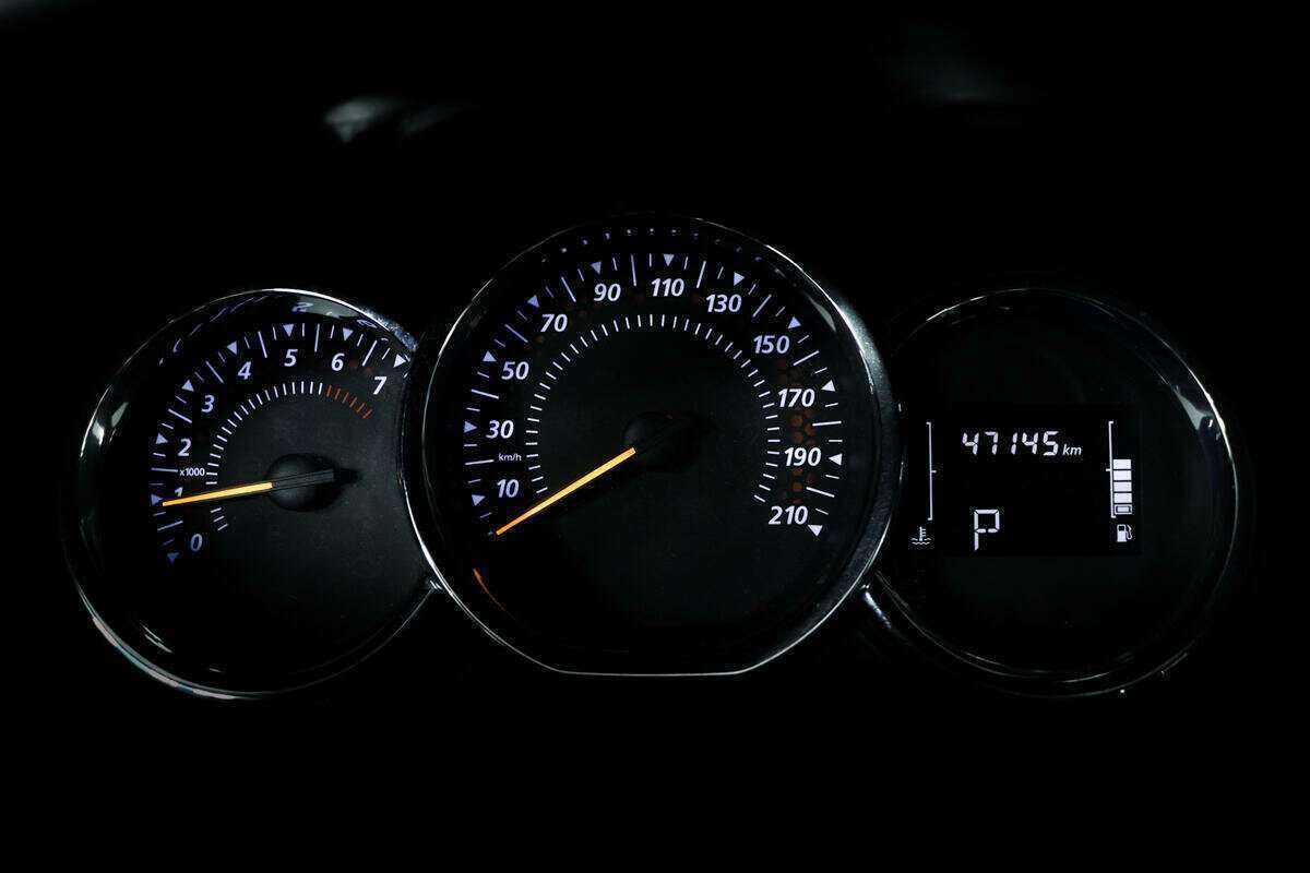 Купить Renault Logan с пробегом. Фото: #9