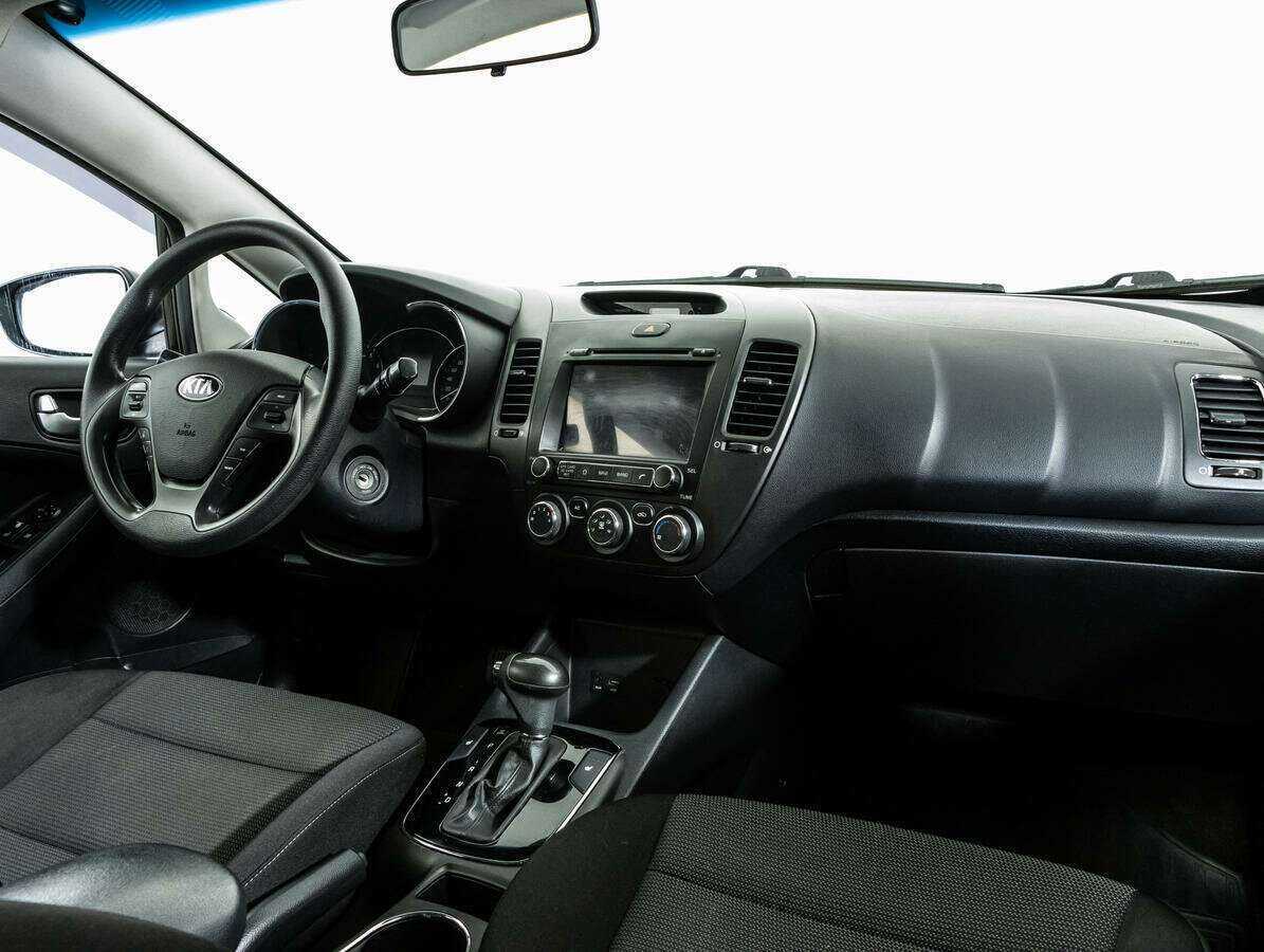 Купить Kia Cerato с пробегом. Фото: #7