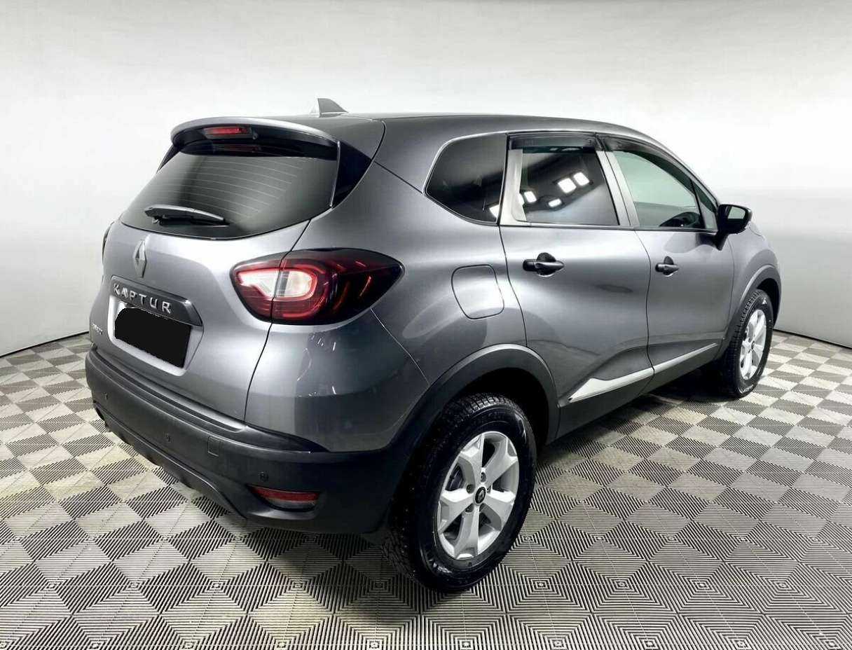 Купить Renault Kaptur с пробегом. Фото: #4