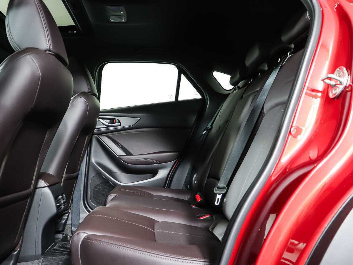 Купить Mazda CX-4 с пробегом. Фото: #9