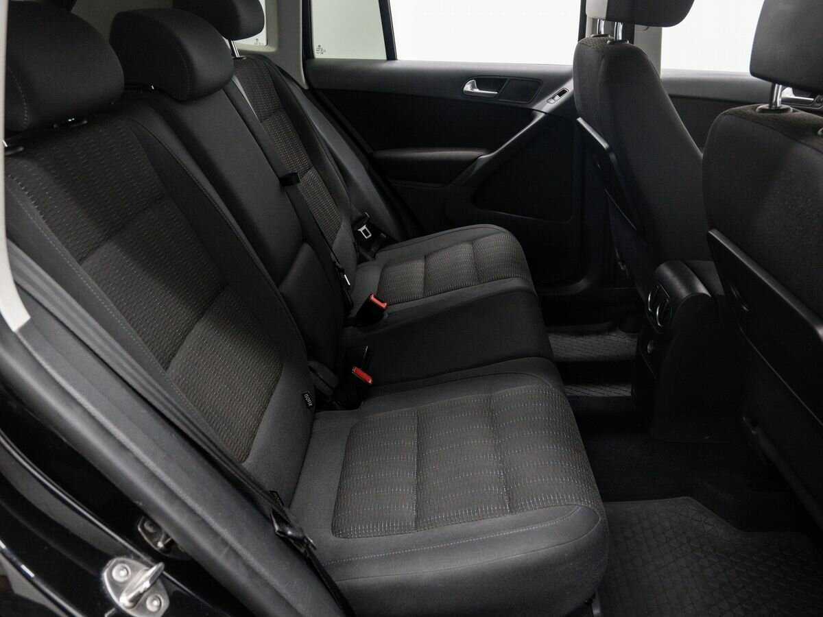 Купить Volkswagen Tiguan с пробегом. Фото: #9