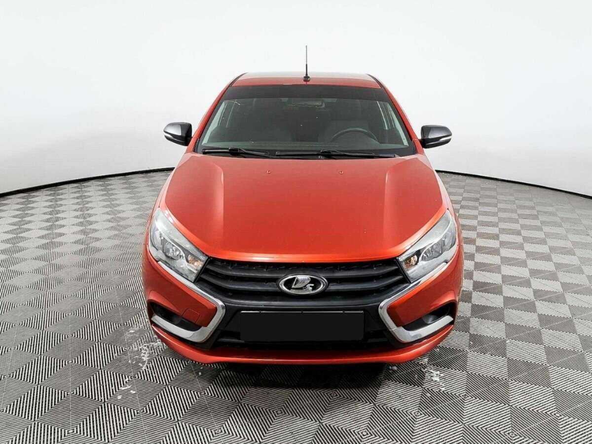 Купить Lada (ВАЗ) Vesta с пробегом. Фото: #1