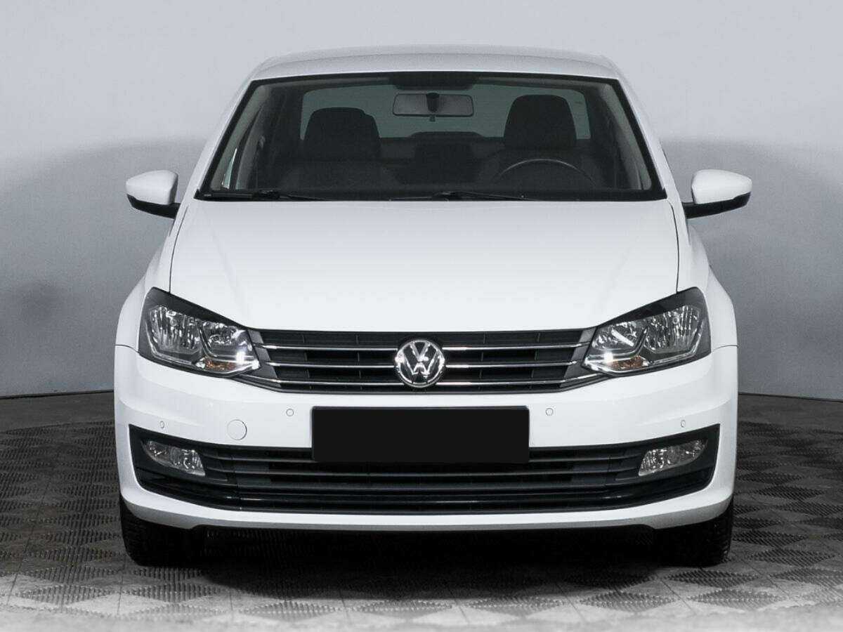 Купить Volkswagen Polo с пробегом. Фото: #1