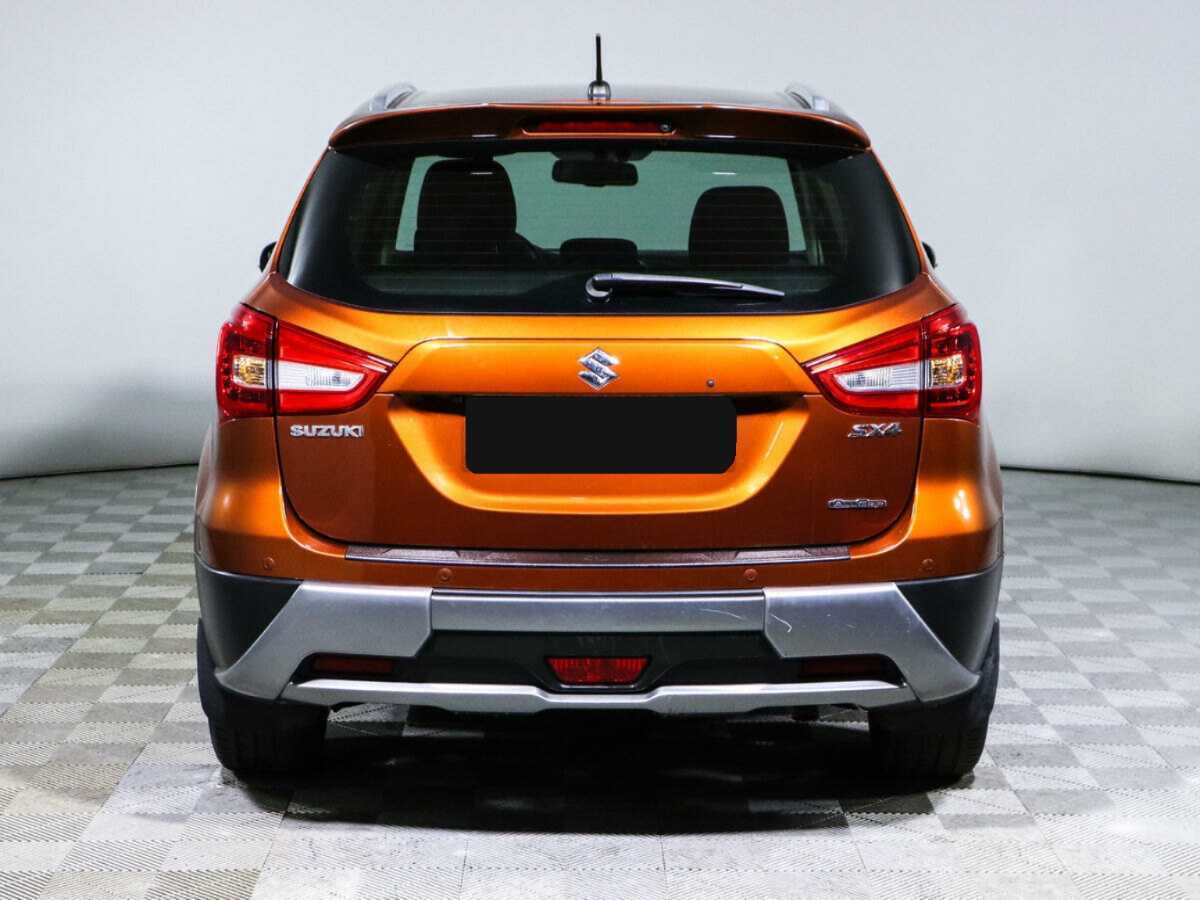 Купить Suzuki SX4 с пробегом. Фото: #4