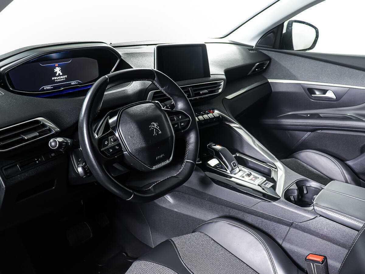 Купить Peugeot 3008 с пробегом. Фото: #12