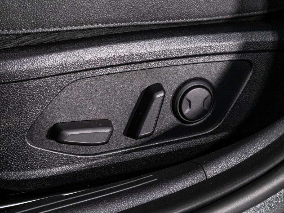 Купить Kia K5 с пробегом. Фото: #15