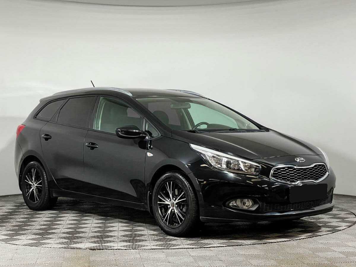 Купить Kia Ceed с пробегом. Фото: #2