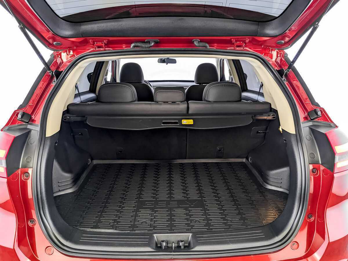 Купить Geely Atlas с пробегом. Фото: #9