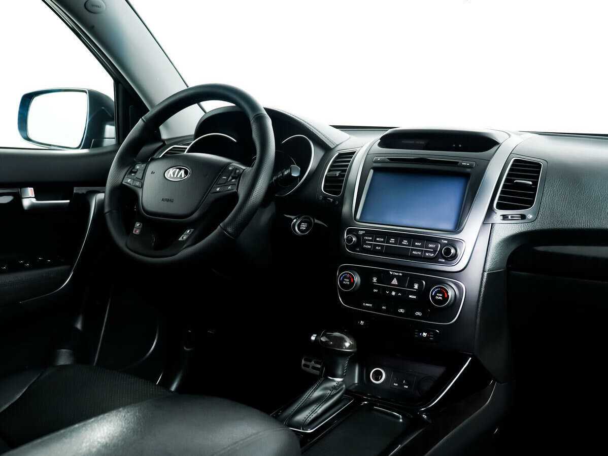 Купить Kia Sorento с пробегом. Фото: #8
