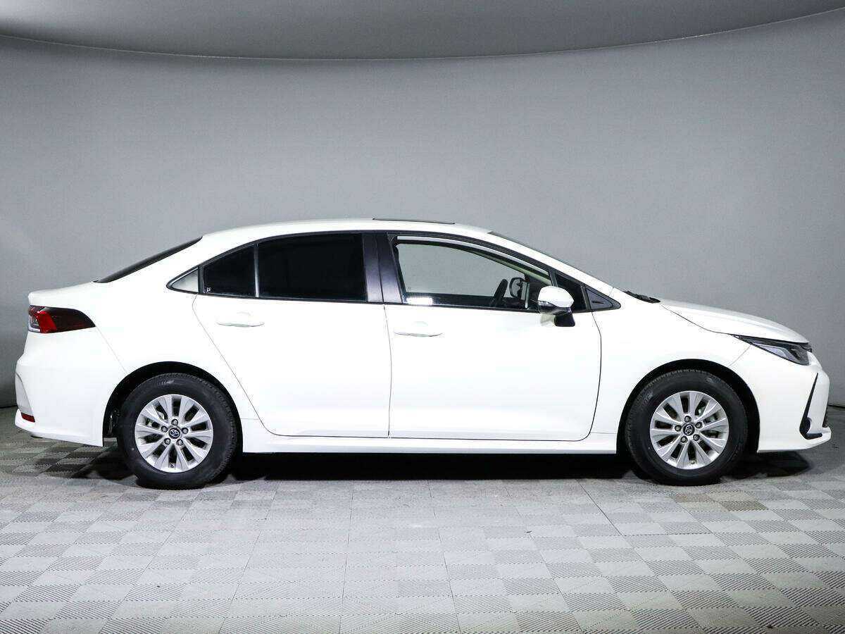 Купить Toyota Corolla с пробегом. Фото: #3