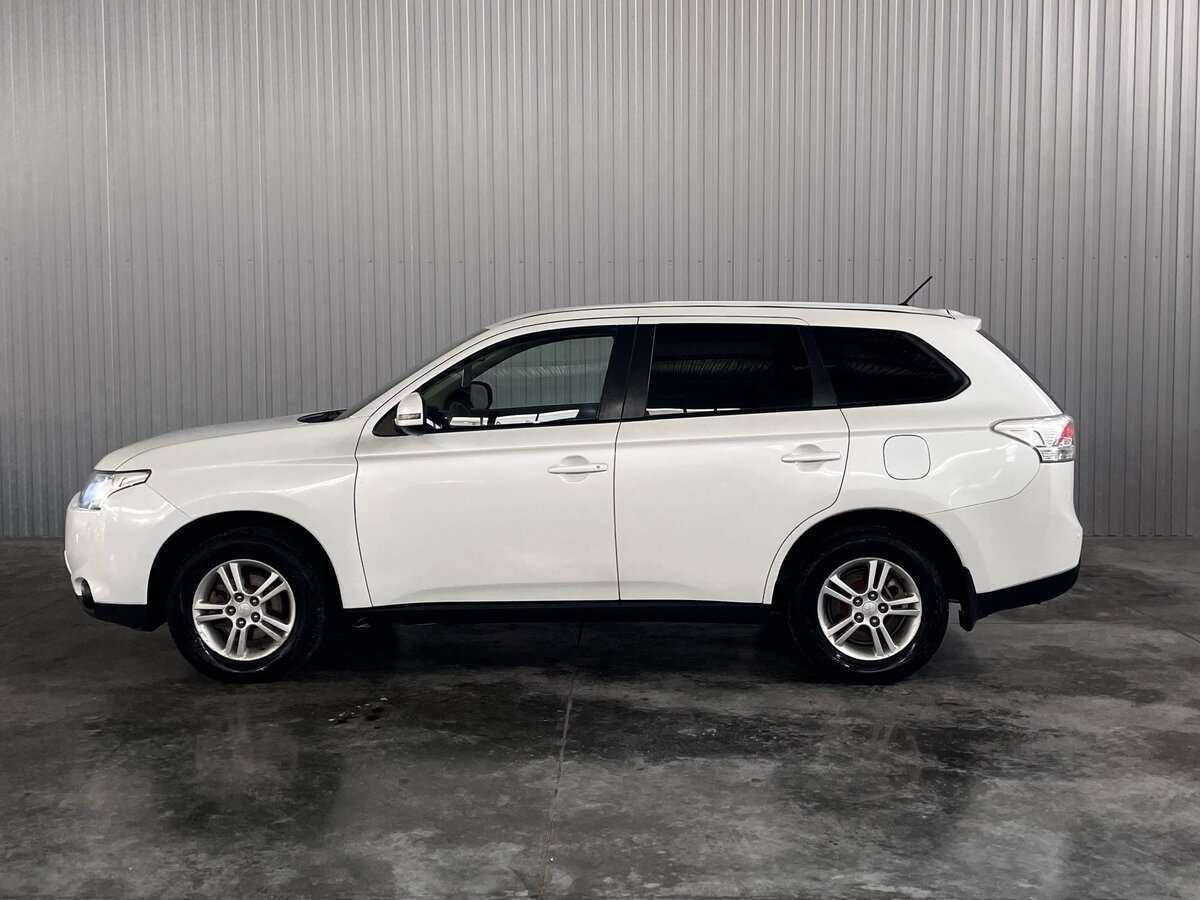 Купить Mitsubishi Outlander с пробегом. Фото: #7