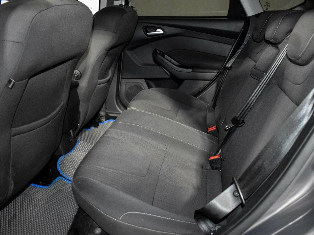 Купить Ford Focus с пробегом. Фото: #11