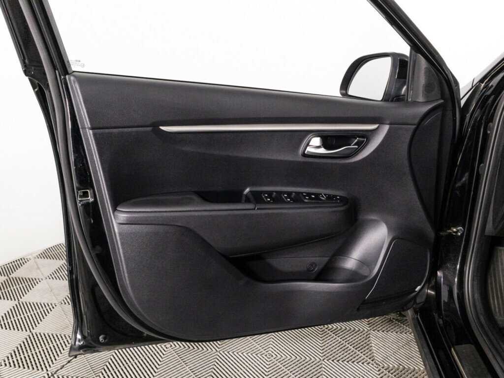 Купить Kia Rio с пробегом. Фото: #22