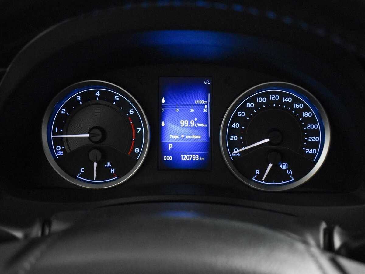 Купить Toyota Corolla с пробегом. Фото: #19