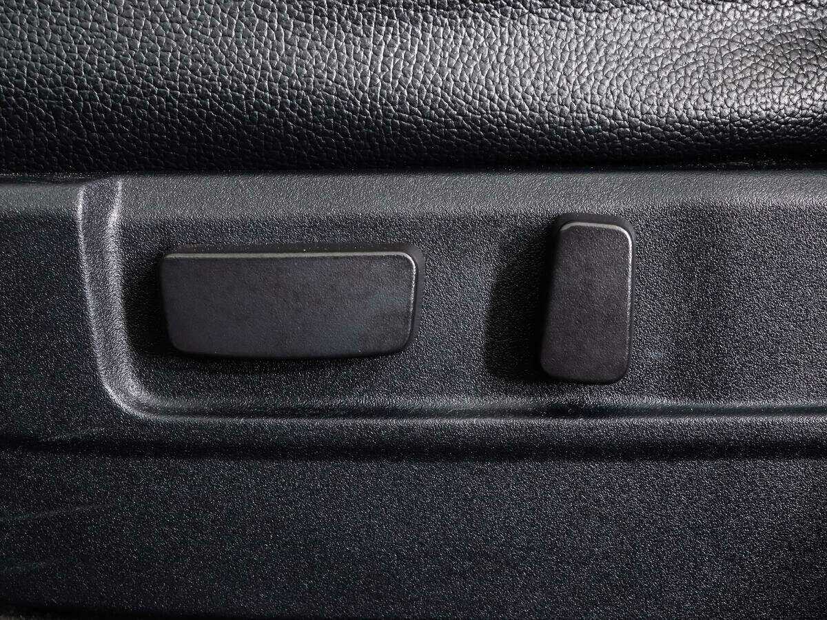 Купить Mitsubishi Outlander с пробегом. Фото: #17