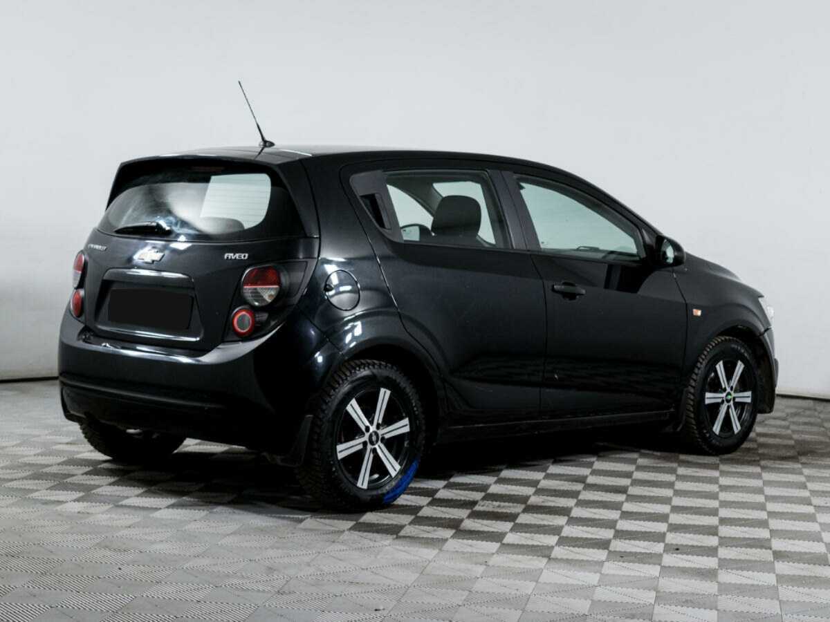 Купить Chevrolet Aveo с пробегом. Фото: #3