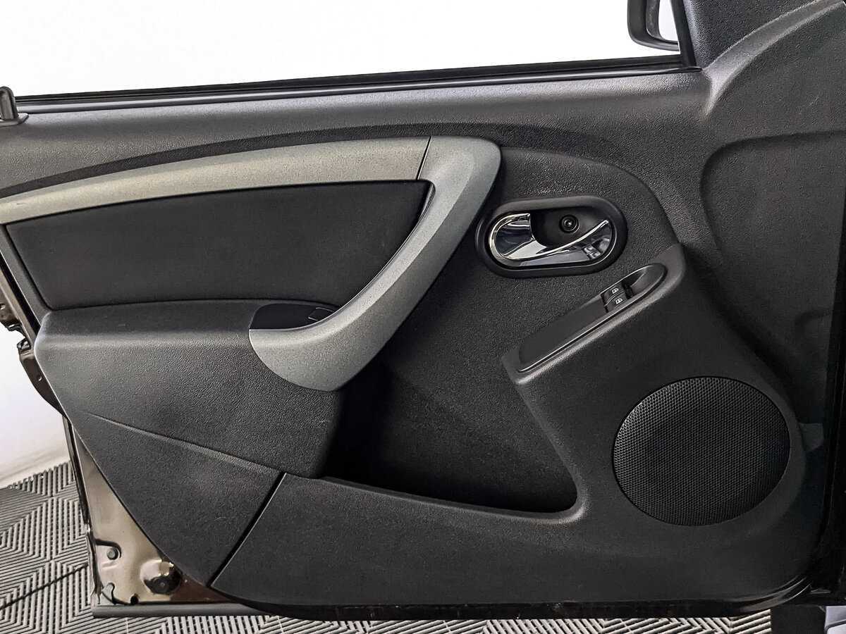 Купить Renault Duster с пробегом. Фото: #16