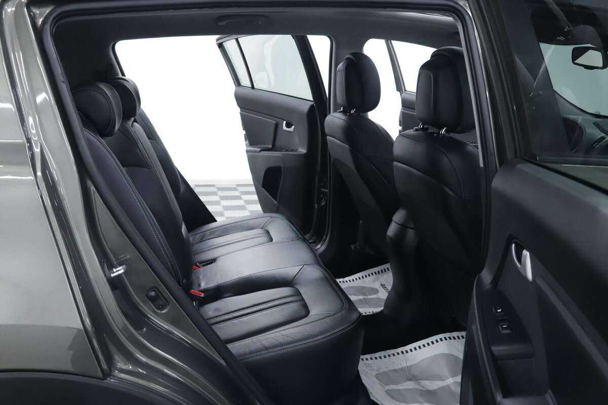 Купить Kia Sportage с пробегом. Фото: #21