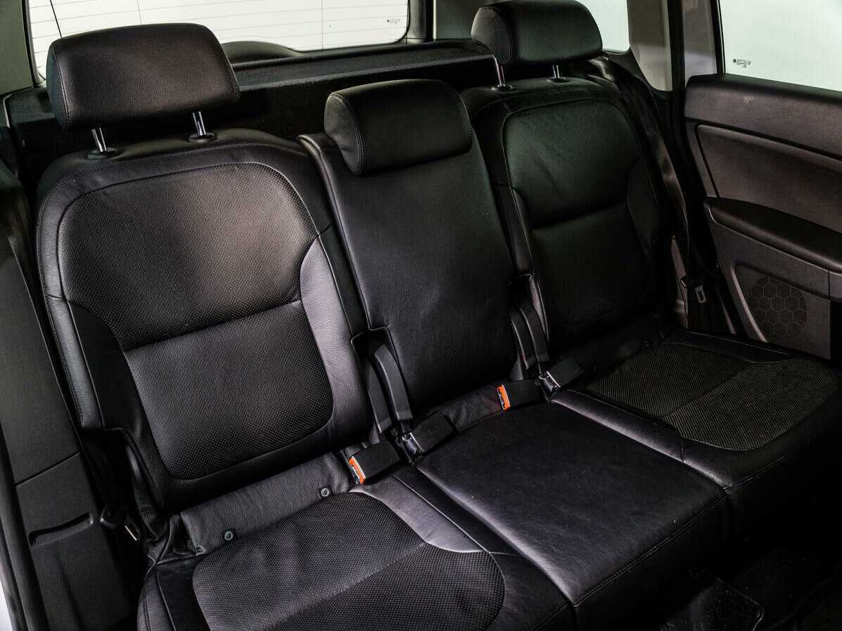 Купить Skoda Yeti с пробегом. Фото: #7