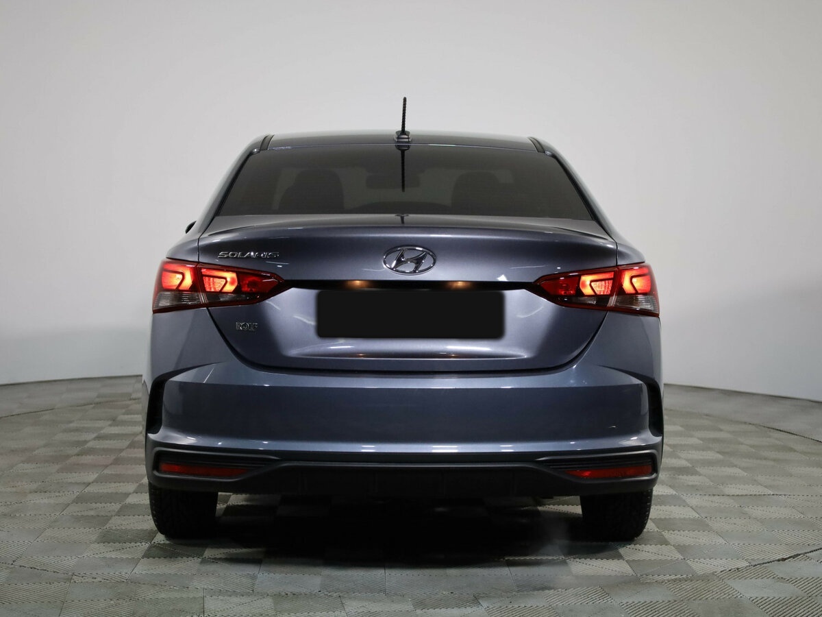 Купить Hyundai Solaris с пробегом. Фото: #4