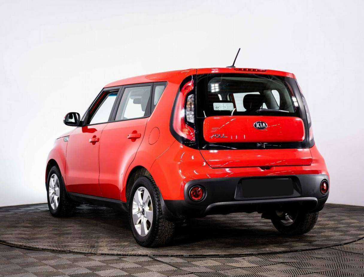 Купить Kia Soul с пробегом. Фото: #3