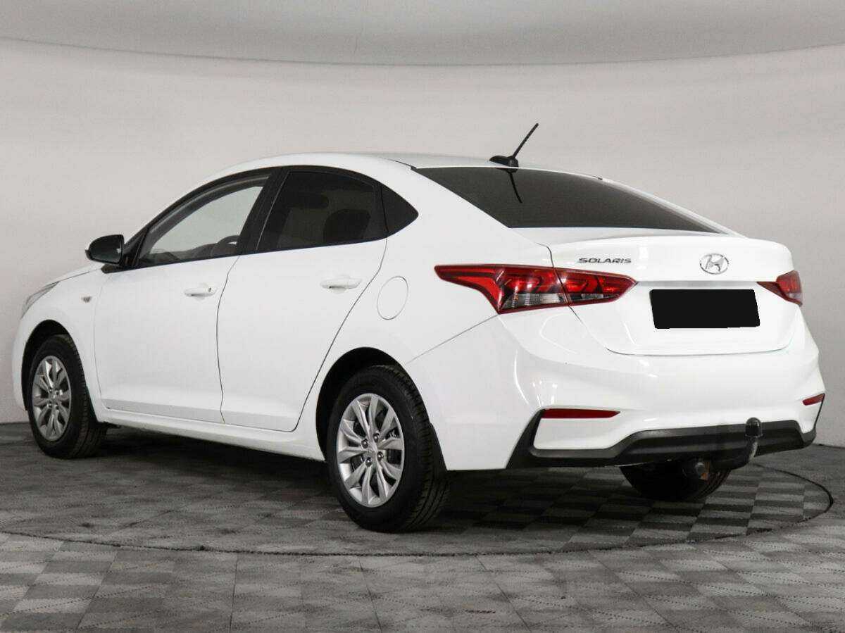 Купить Hyundai Solaris с пробегом. Фото: #5