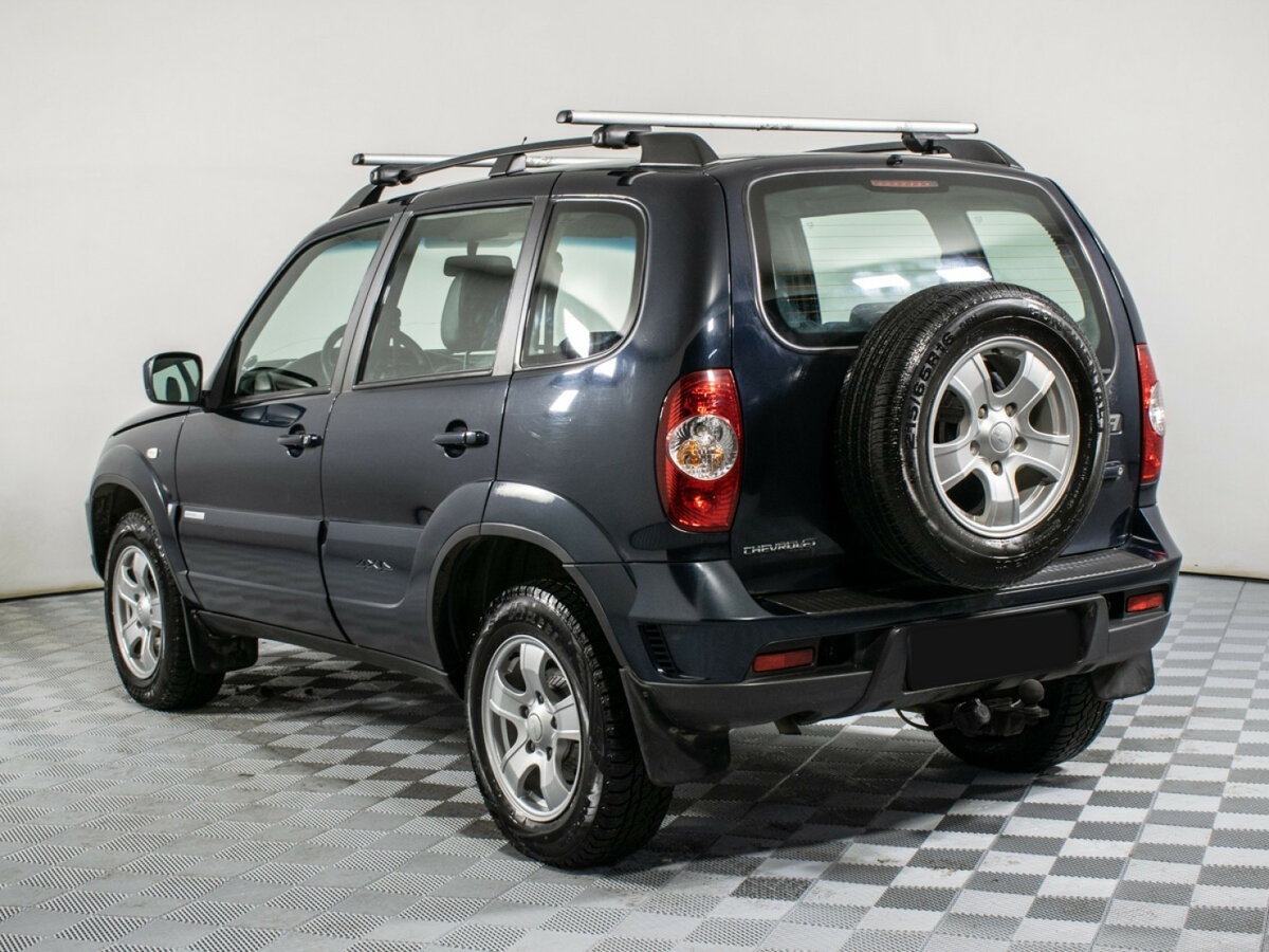 Купить Chevrolet Niva с пробегом. Фото: #5
