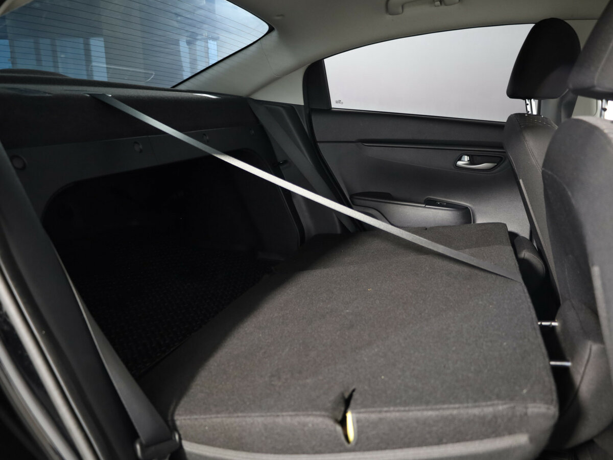 Купить Kia Rio с пробегом. Фото: #14