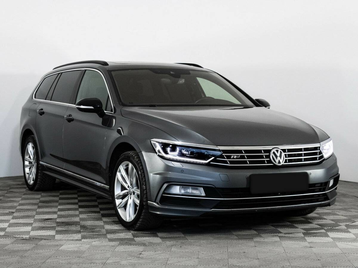 Купить Volkswagen Passat с пробегом. Фото: #2