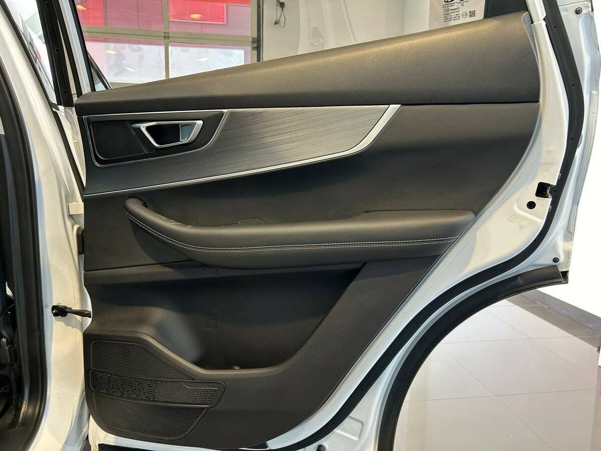 Купить Chery Tiggo 7 Pro с пробегом. Фото: #16