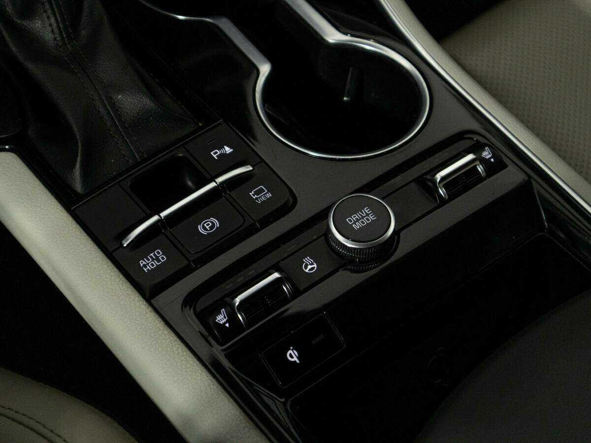 Купить Kia K5 с пробегом. Фото: #20