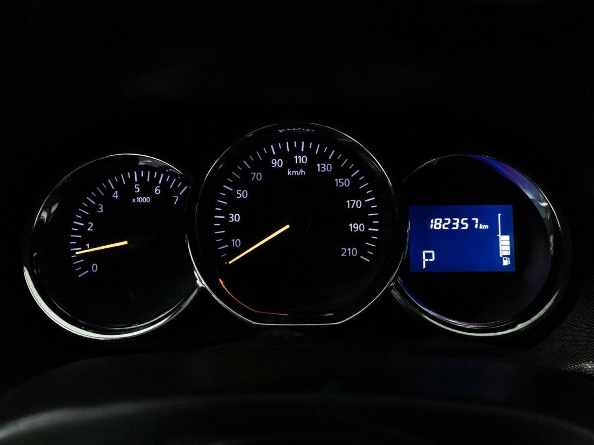 Купить Renault Duster с пробегом. Фото: #11